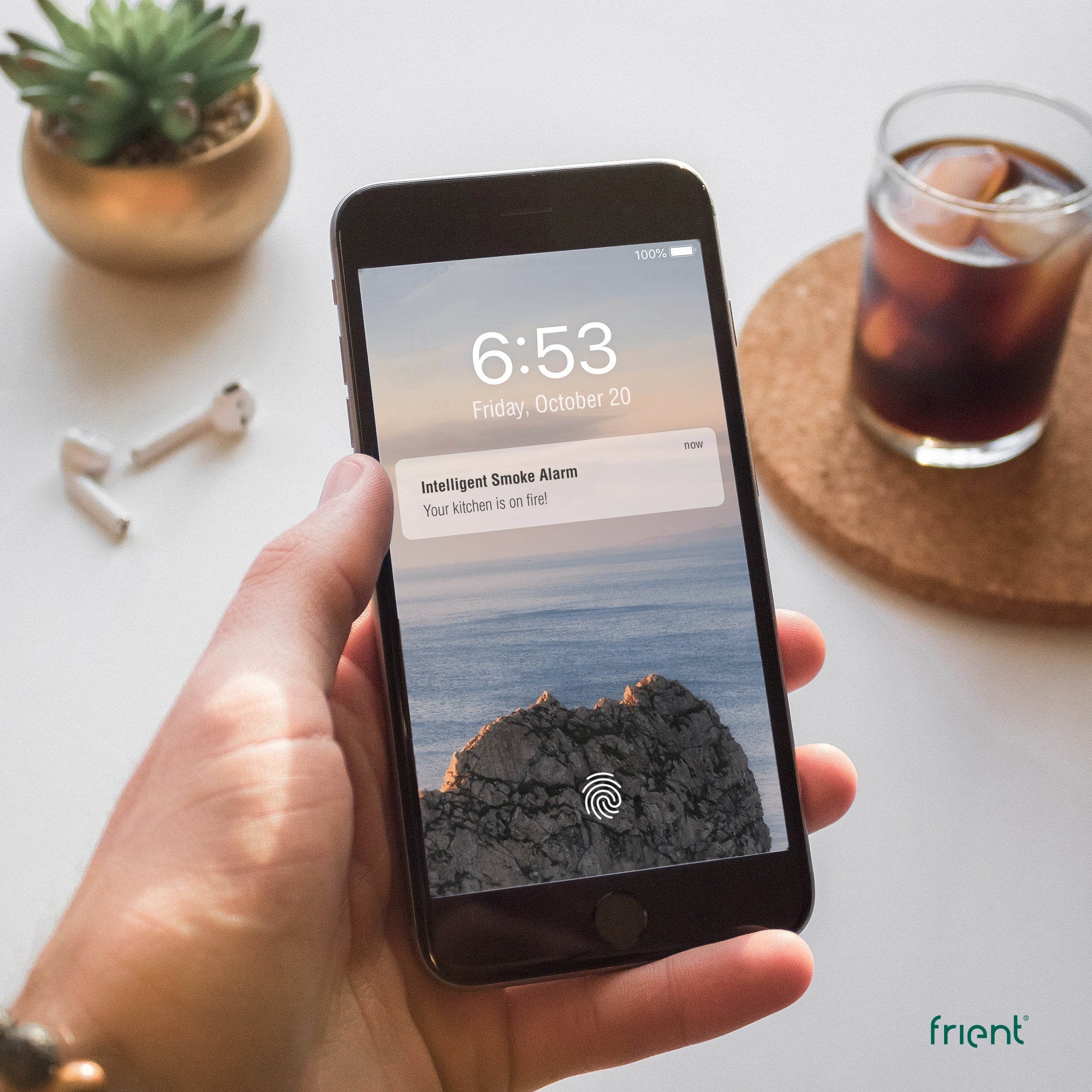 frient Smart Plug Mini (Type G) - UK (Zigbee)