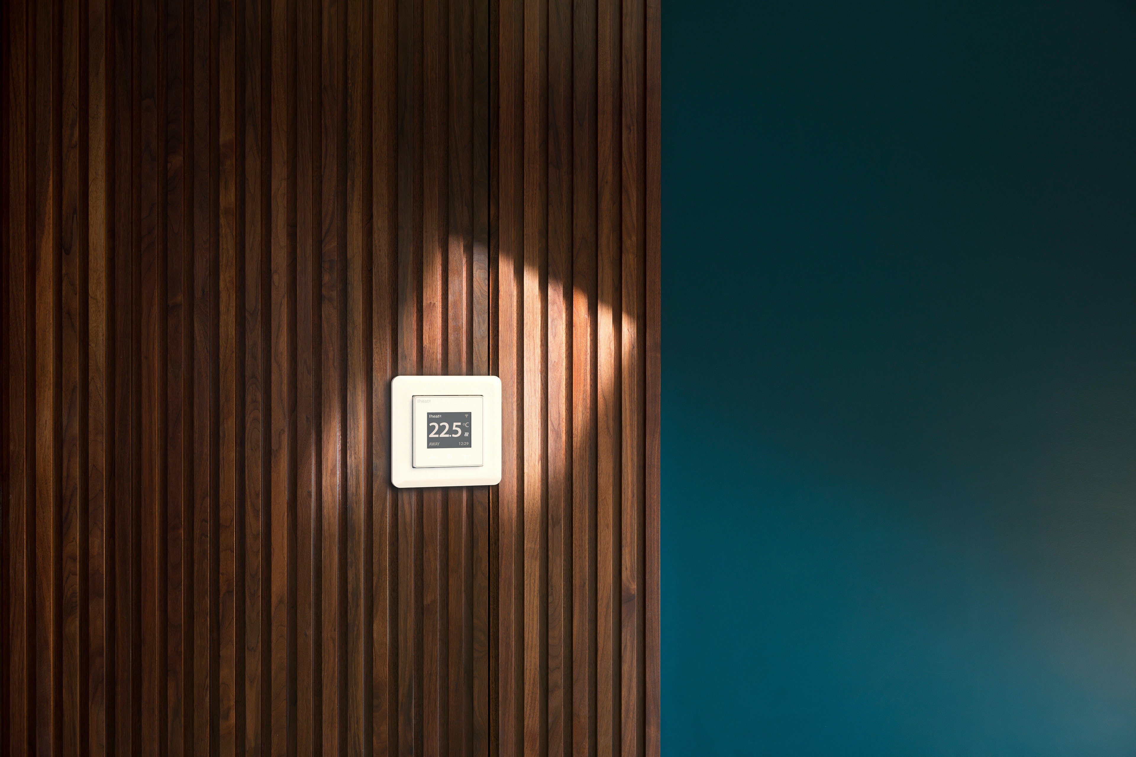 Heatit WiFi Thermostat 3600W 16A